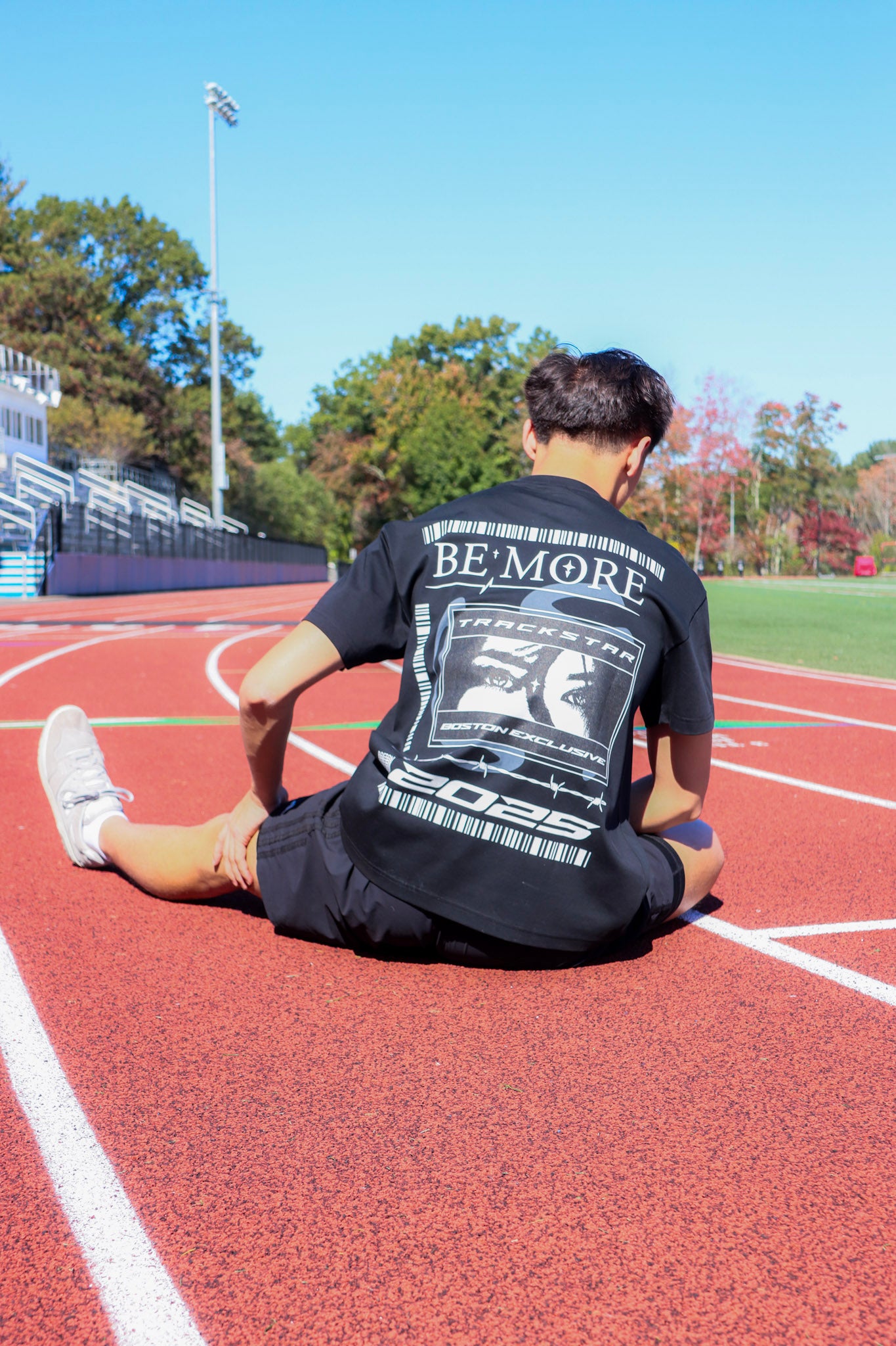 BE MORE - Black