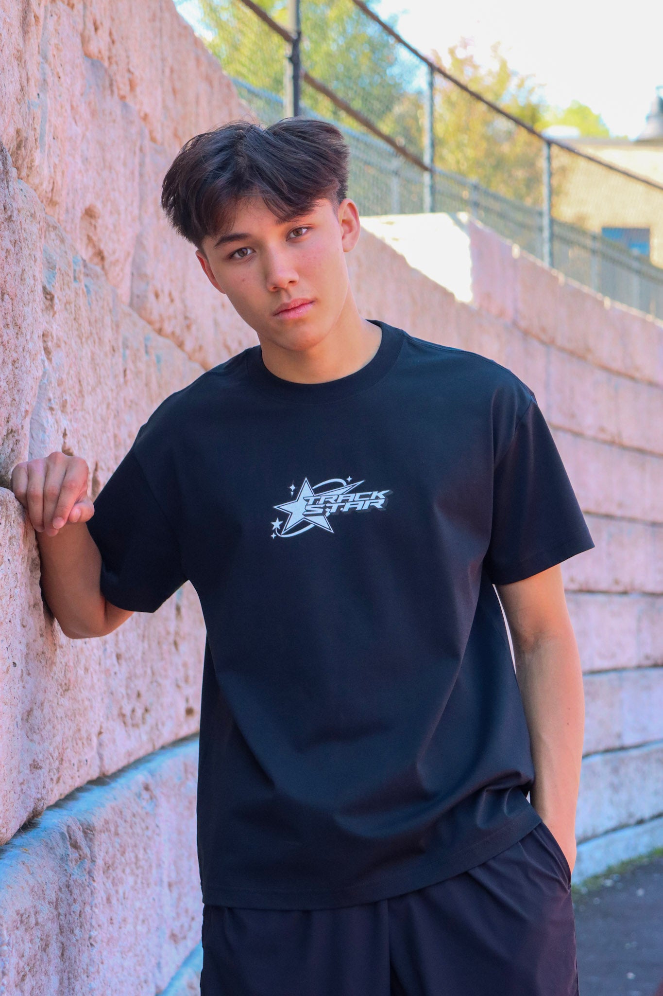 BE MORE - Black